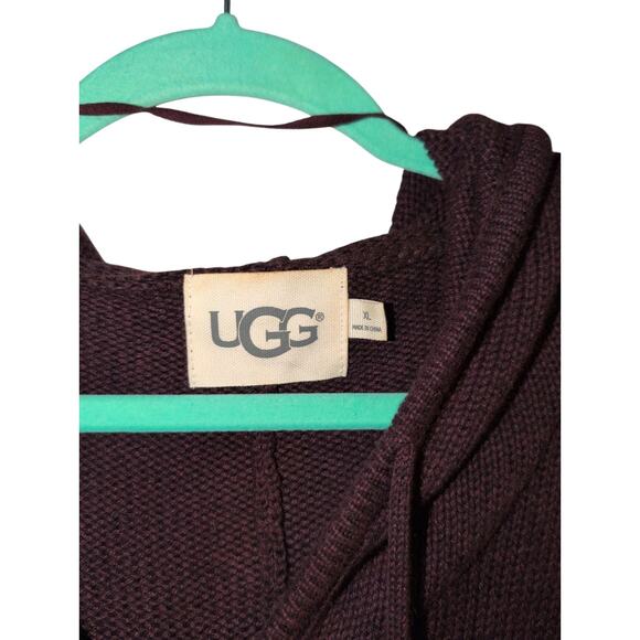UGG Burgundy Full Zip Hoodie Poncho Size XL - Picture 3 of 3